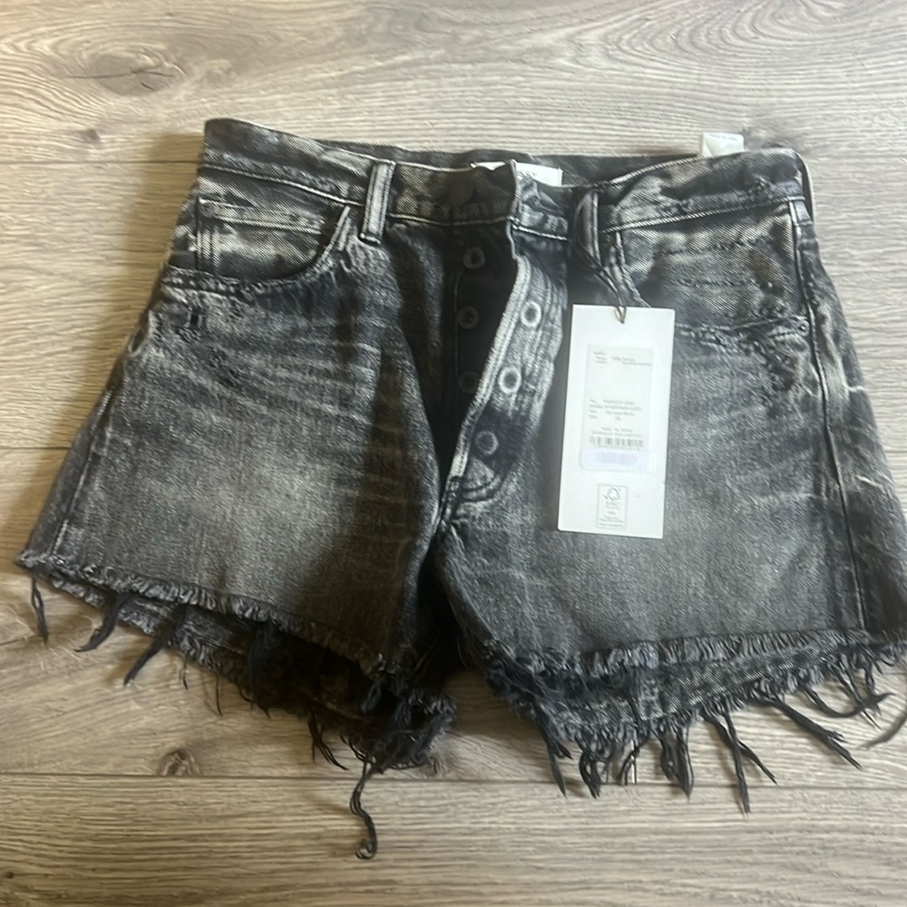 BNWT Moussy Vintage perrysburg shorts black denim distressed button fly size 26